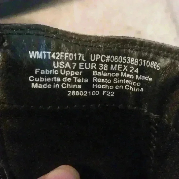 Black Flat Chunky Ankle Boots w Rhinestone Embellishment Edging.Sz 7 - Picture 5 of 10